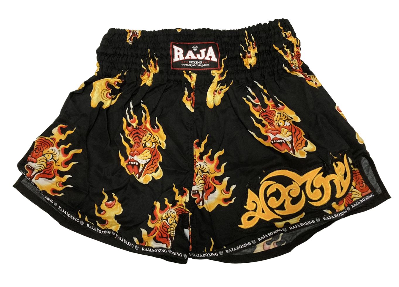 Raja Muay Thai Shorts Black Tiger R169