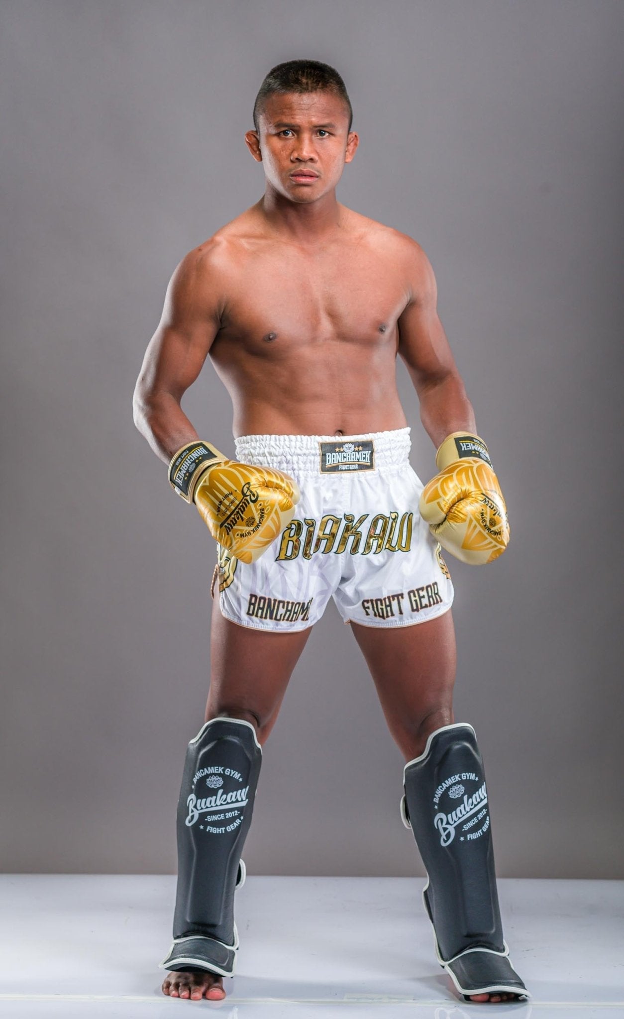 Buakaw Shinguards Black (Leather) Buakaw